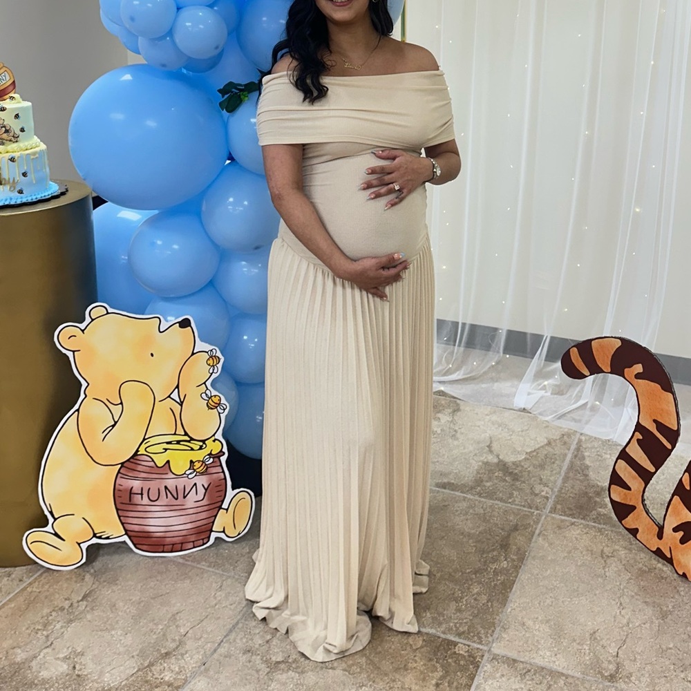 Lioness Off-Shoulder Pleated Maxi Dress in Beige